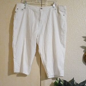 Jamie Nicole Capris size 18